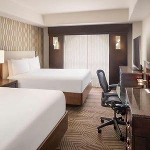 Queen Room Two Queen Beds